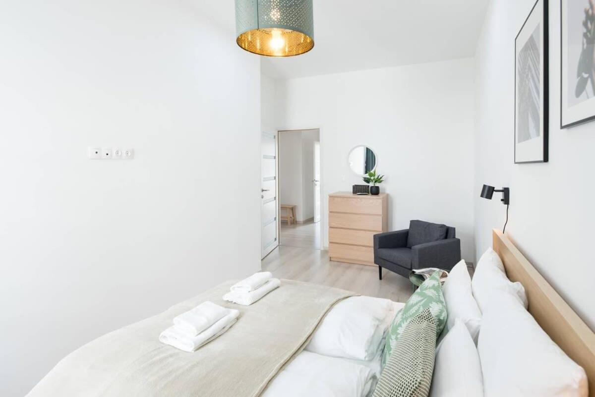 Trendy Central Apartment At Castle Budapest Luaran gambar