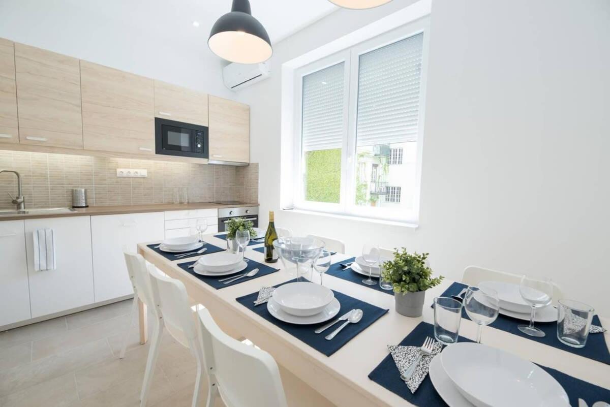 Trendy Central Apartment At Castle Budapest Luaran gambar