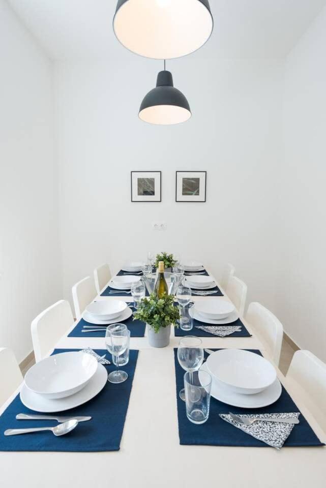 Trendy Central Apartment At Castle Budapest Luaran gambar