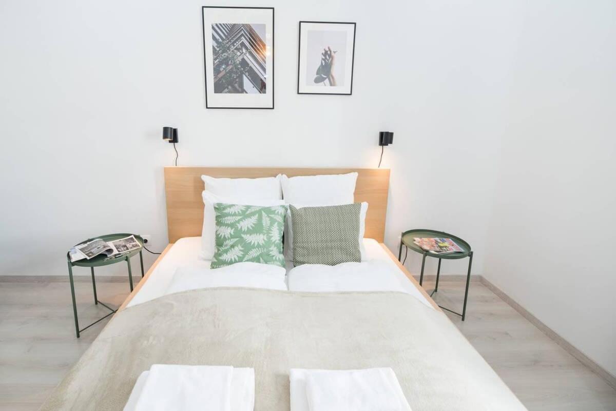 Trendy Central Apartment At Castle Budapest Luaran gambar