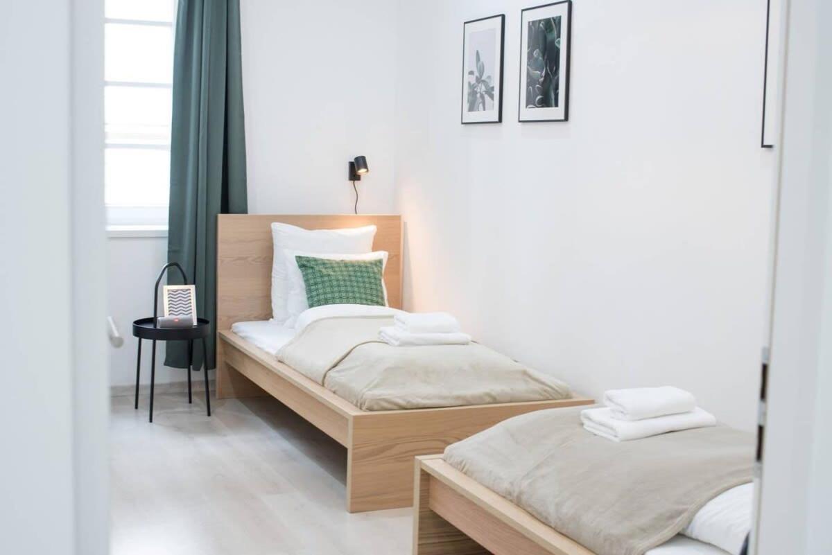 Trendy Central Apartment At Castle Budapest Luaran gambar